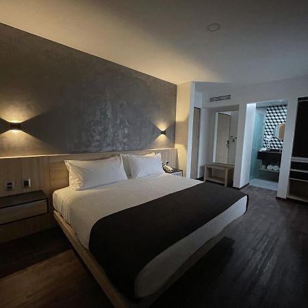 Fato Hotel Керетаро Экстерьер фото