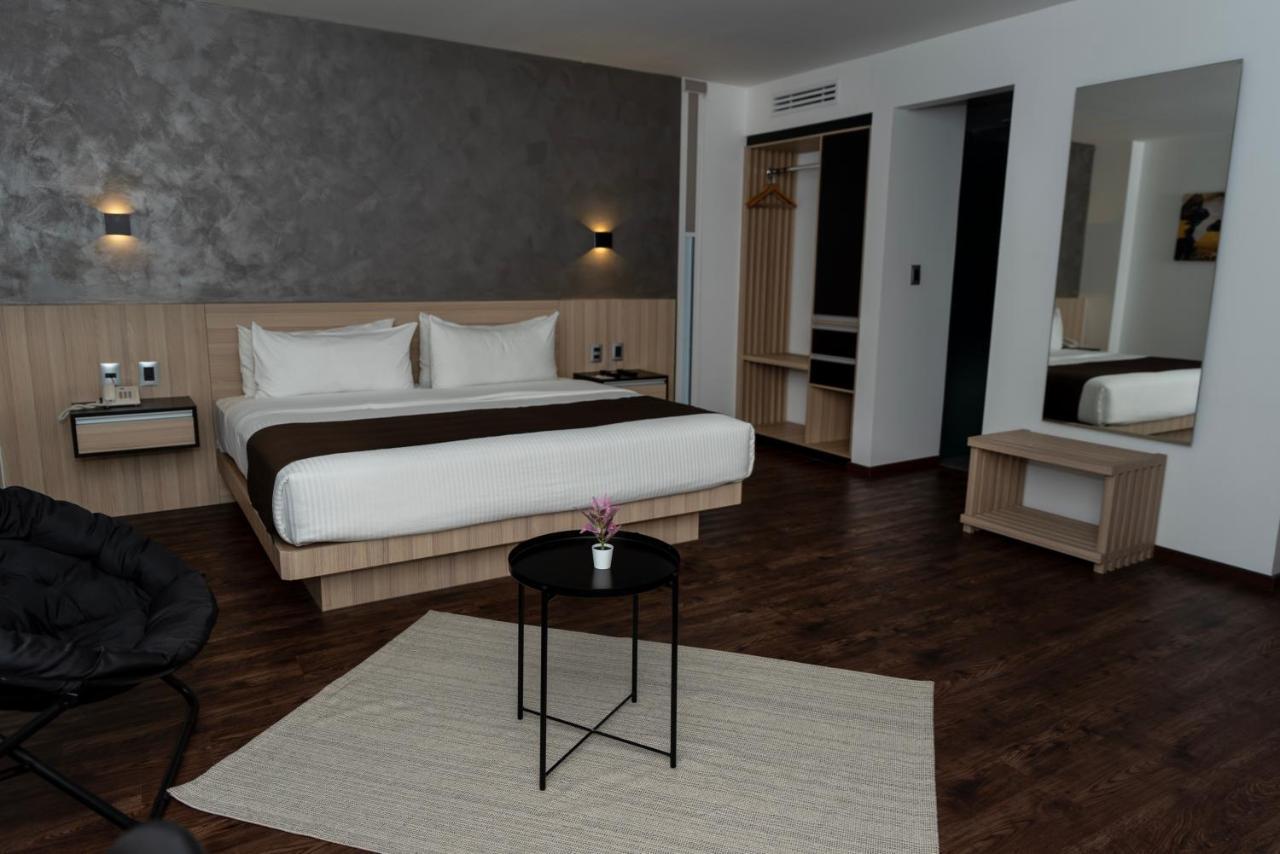 Fato Hotel Керетаро Экстерьер фото
